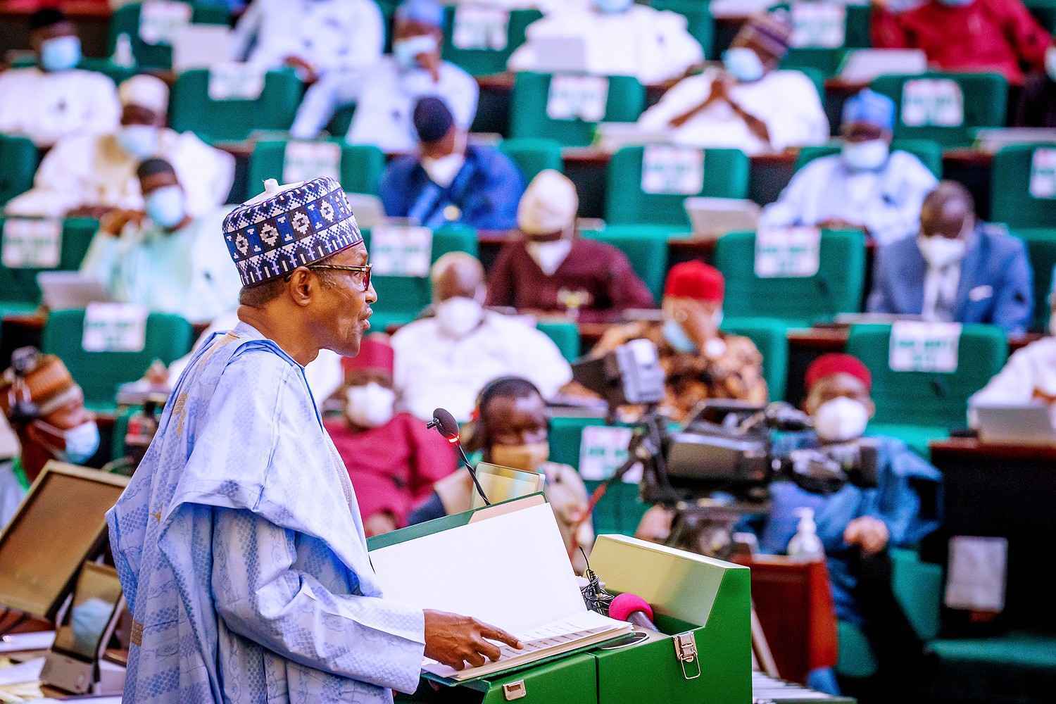 JUST-IN: Buhari Seeks NASS Resolution On N2.342tr External Loan For 2021  Budget Funding