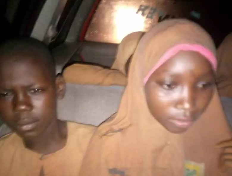 The freed pupils of Niger Islamiyya pupils, on their to Minna from Birnin Gwari.