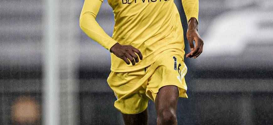 Defender of Fulham Arsenal and Newcastle are interested in Adarabioyo